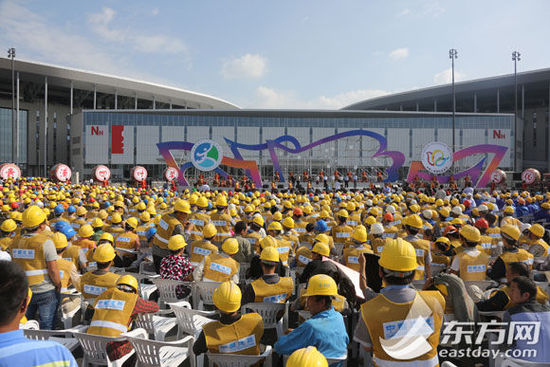 国家会展中心19日迎首展 建设慰问演出启动