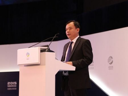 第六届全球汽车论坛在重庆正式举行