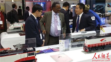 中国中车成立后首次亮相海外展会