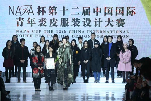 300家国内外知名企业亮相中国国际裘皮革皮制品交易会