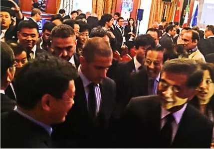 振威展览集团张学山参加米兰世博会 受到汪洋副总理亲切接见